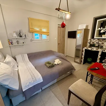 Mini Luxe Retreat Apartment Volos Exterior photo